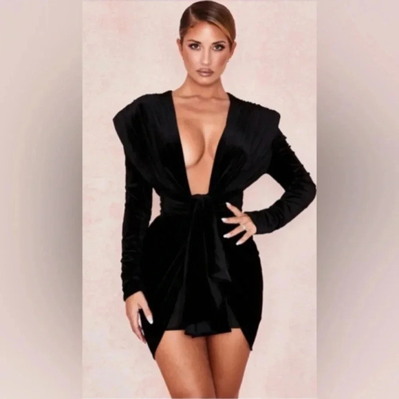 House of CB Pascale Black Deep Plunge Dress Size XS - Picture 12 of 12